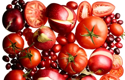 prevent-heart-disease-with-apples-tomatoes-cranberries